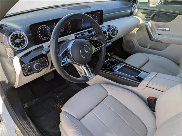 Used 2024 Mercedes-Benz CLA 250 image 12