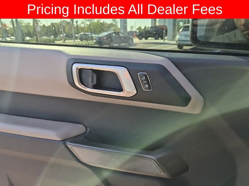 Used 2022 Ford Bronco Wildtrak AWD/4WD image 13