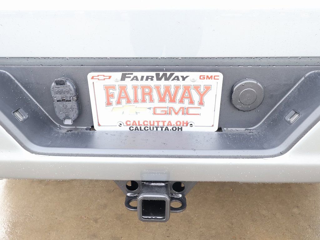 New 2026 GMC Sierra 1500 Elevation w/ LPO, Elevation Black Package image 31