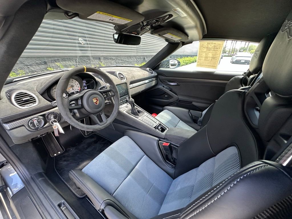 Certified 2025 Porsche 718 Boxster Spyder RS image 4