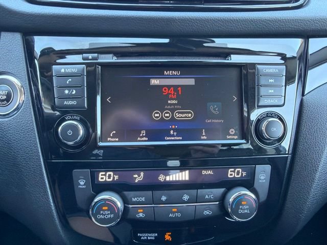 Used 2022 Nissan Rogue Sport SV w/ Technology Package AWD/4WD image 12