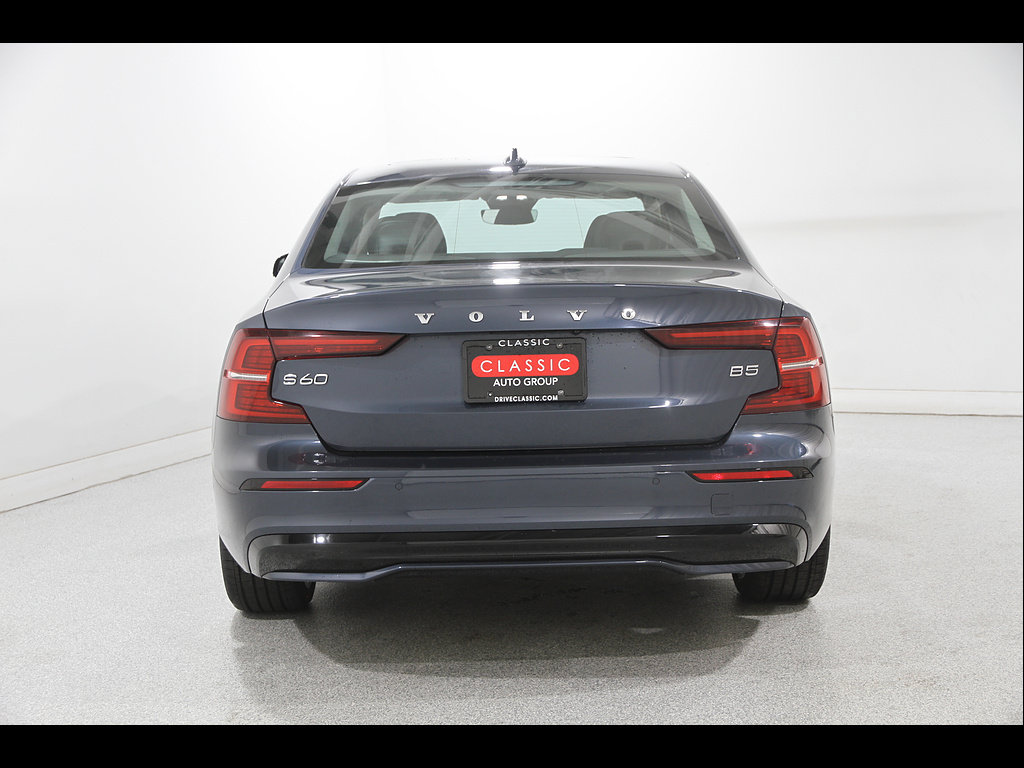 Used 2024 Volvo S60 B5 Plus FWD image 19