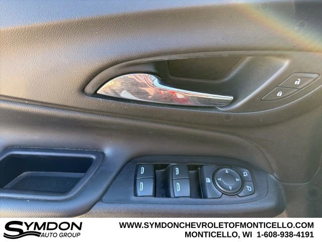 Used 2019 Chevrolet Equinox LT image 16