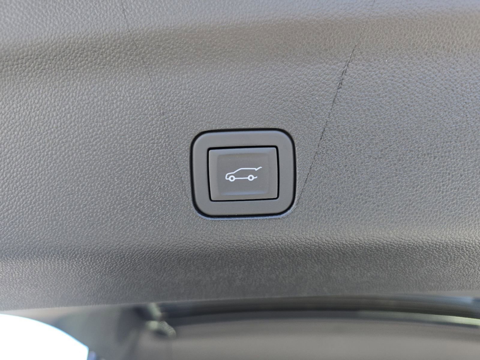 New 2026 GMC Yukon XL Elevation image 26