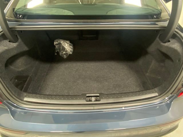 Used 2025 Volvo S60 B5 Plus AWD/4WD image 28