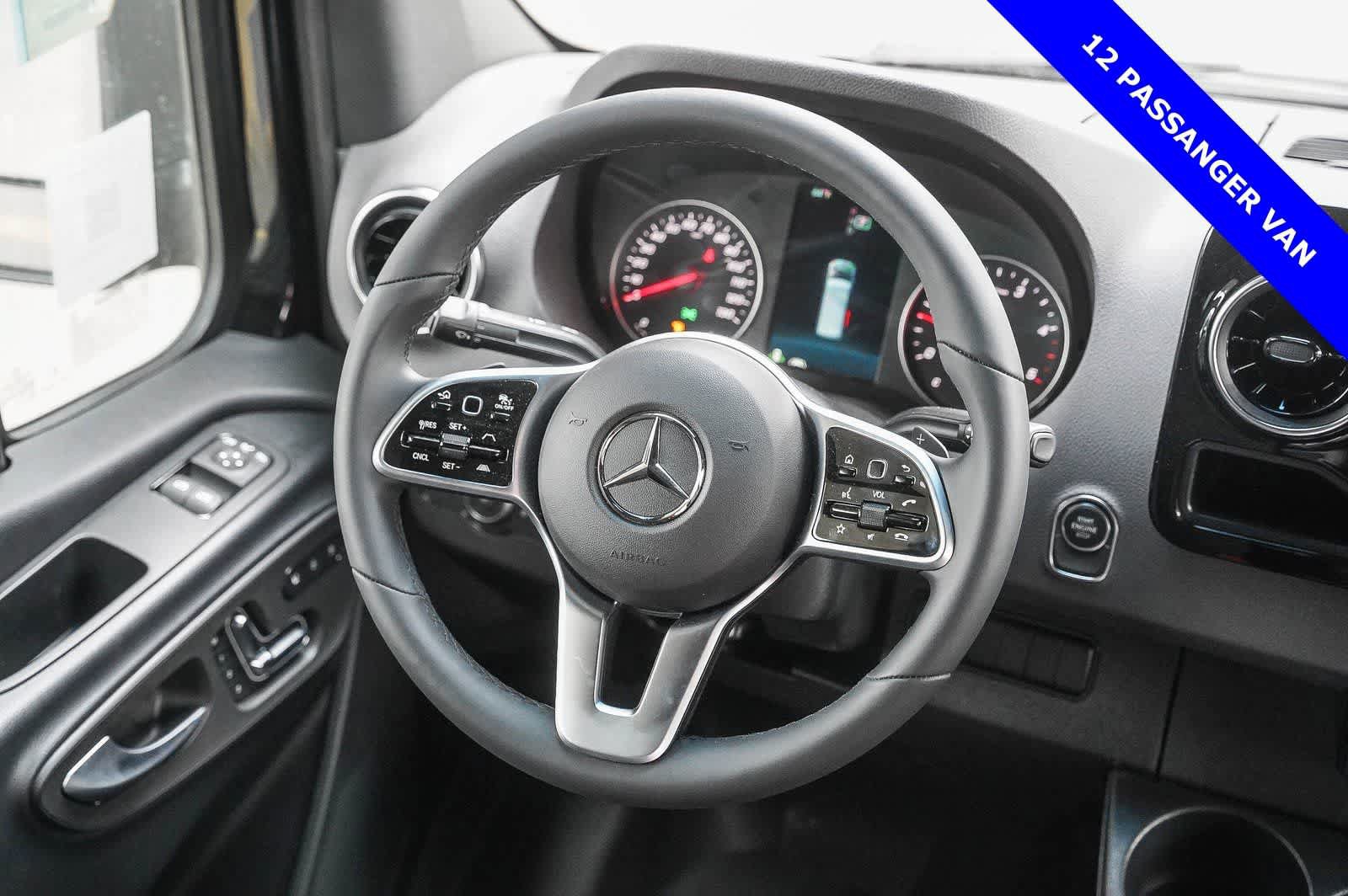 Used 2024 Mercedes-Benz Sprinter 2500 image 15