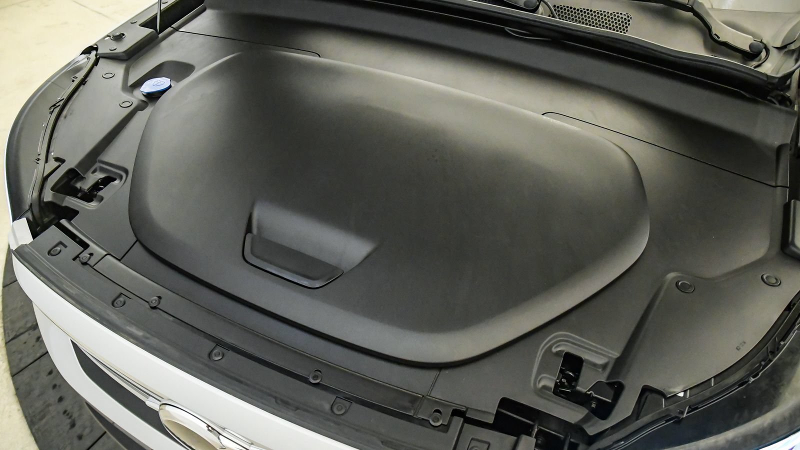Certified 2023 Volvo XC40 Recharge Plus AWD/4WD image 26