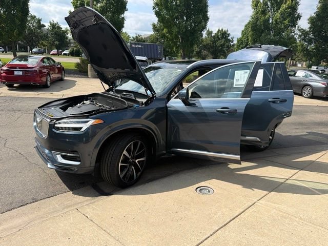 Used 2023 Volvo XC90 B6 Plus w/ Protection Package Premier AWD/4WD image 10