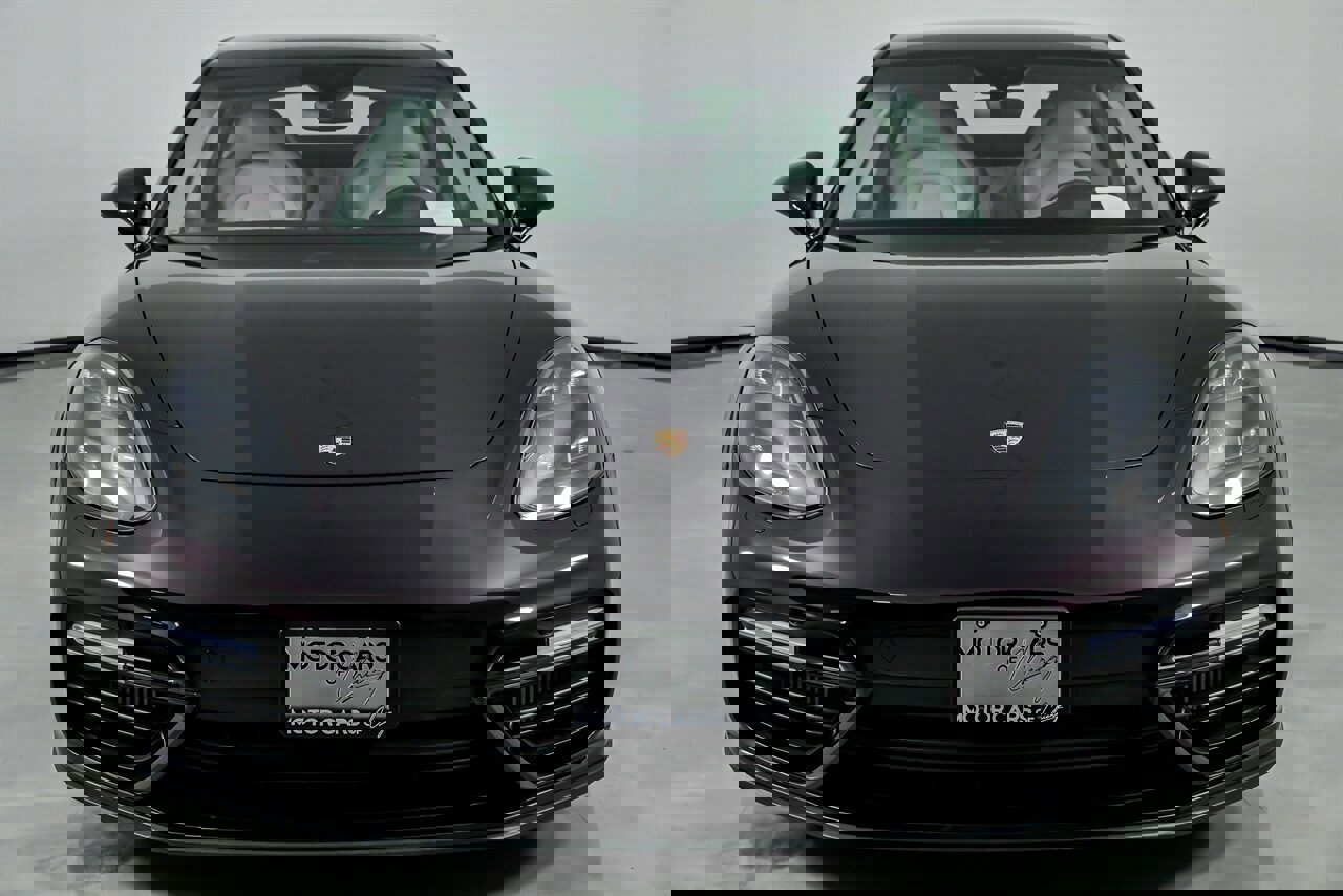 Used 2019 Porsche Panamera Turbo image 4