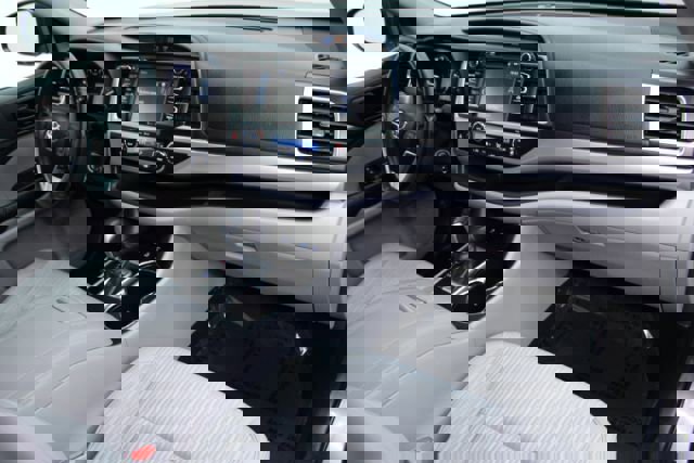 Used 2016 Toyota Highlander Plus image 22