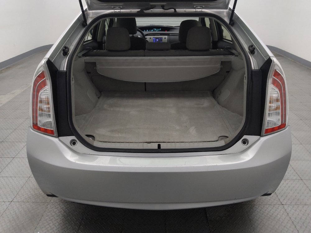 Used 2015 Toyota Prius Three FWD image 29