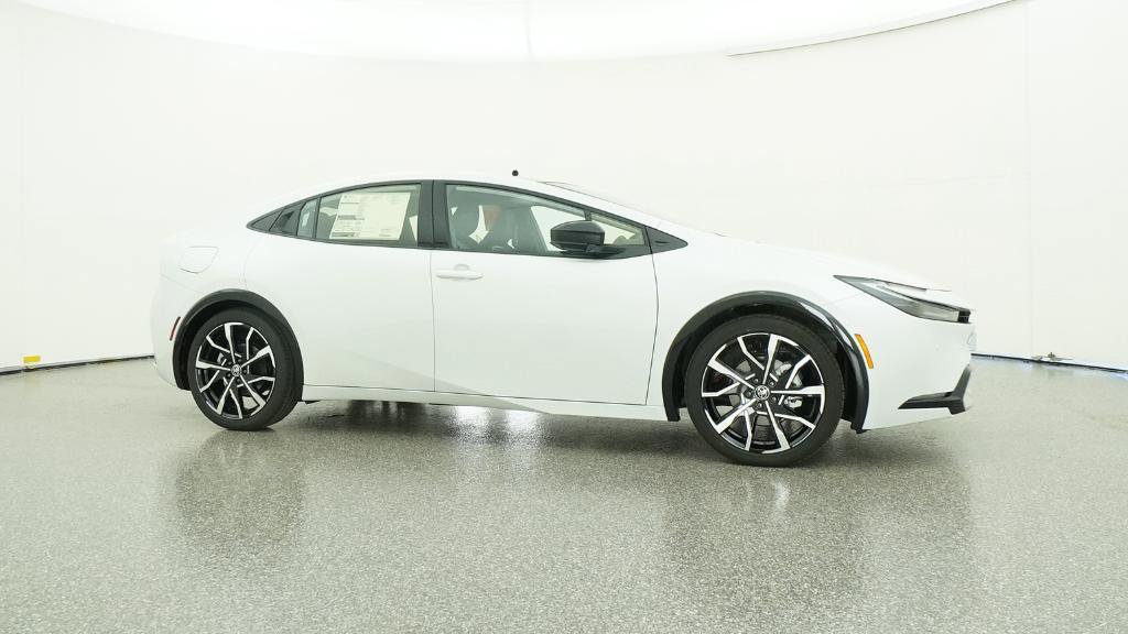 New 2026 Toyota Prius Plug-In Hybrid image 31