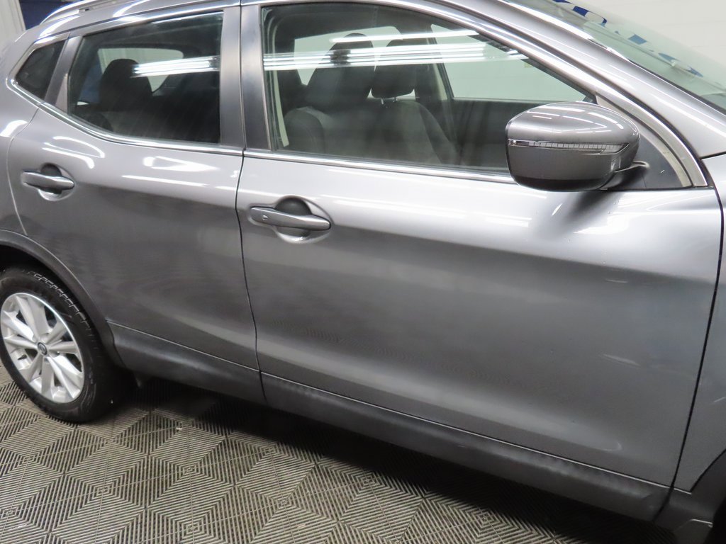 Used 2019 Nissan Rogue Sport SV image 26
