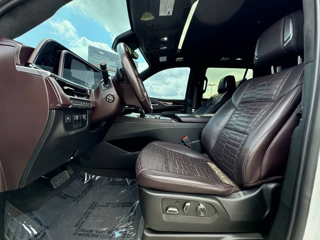 Certified 2023 Cadillac Escalade Sport Platinum AWD/4WD image 22