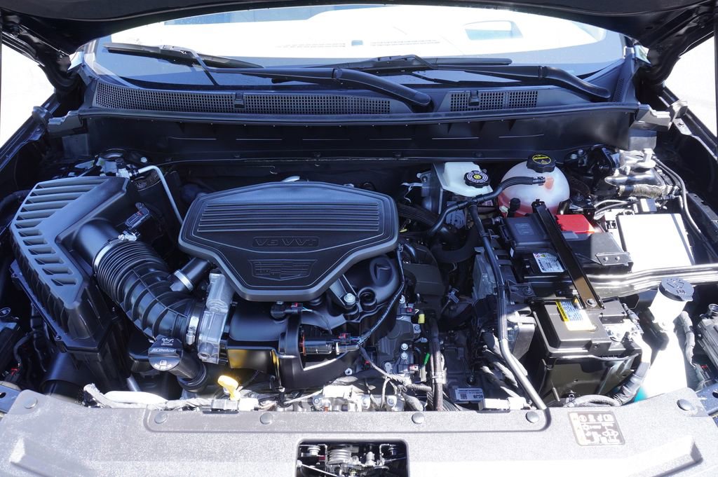 Certified 2024 Cadillac XT6 Sport w/ LPO, Onyx Lite Package image 7