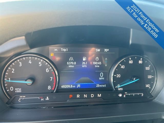Used 2021 Ford Explorer XLT image 17