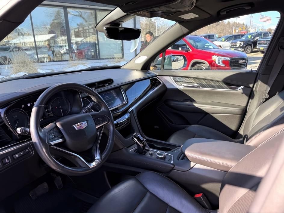 Certified 2020 Cadillac XT6 Premium Luxury image 16