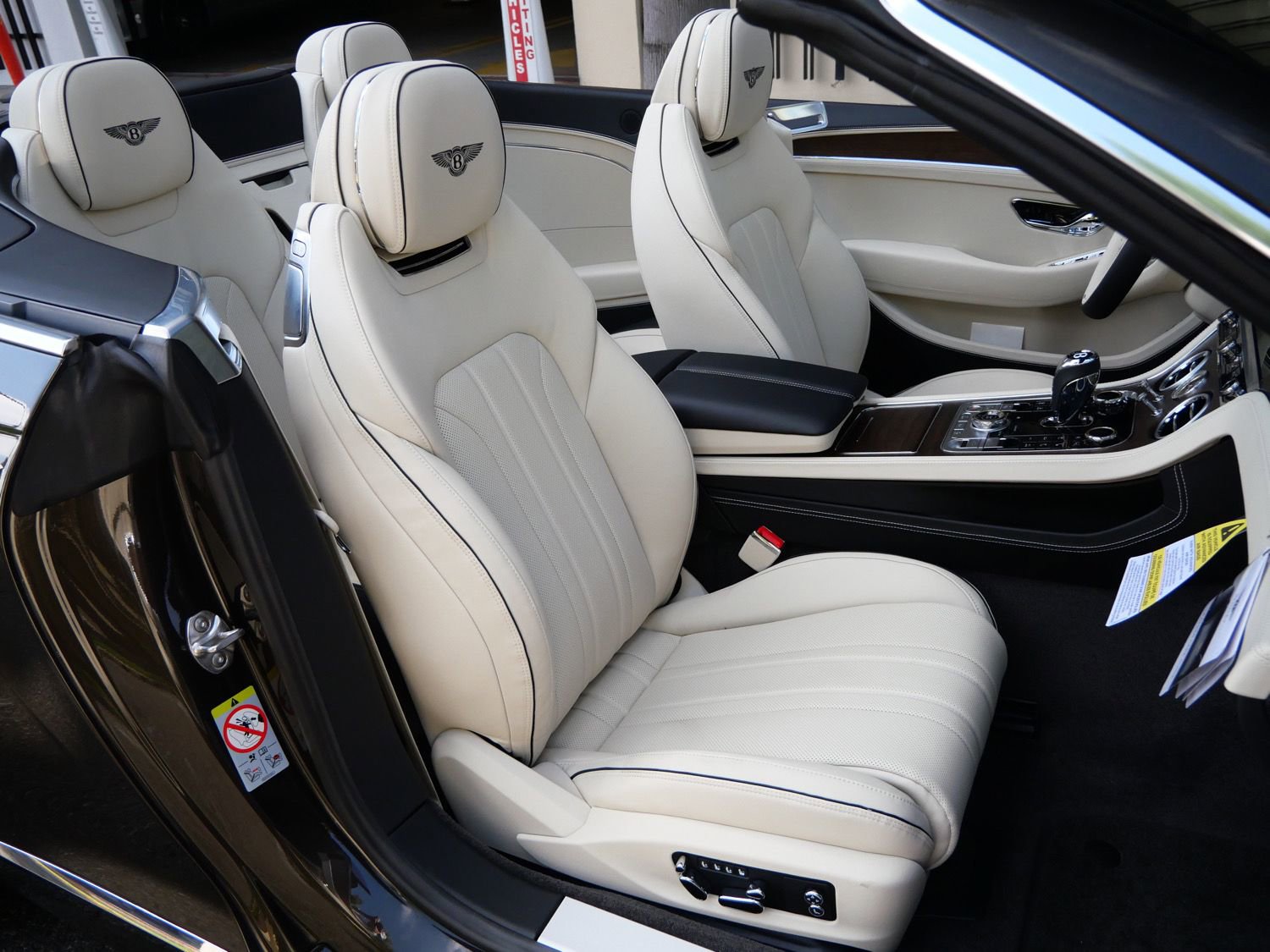 New 2026 Bentley Continental GTC AWD/4WD image 23