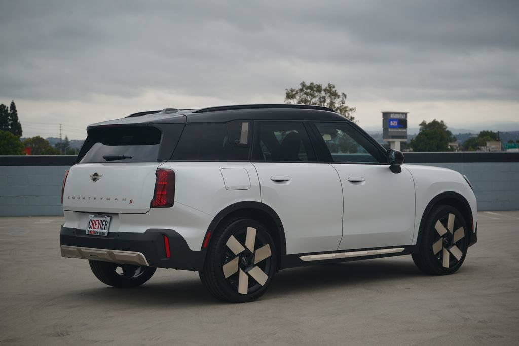 New 2027 MINI Cooper Countryman S w/ Comfort Package Max AWD/4WD image 4
