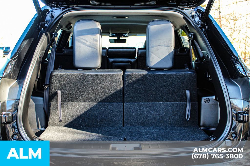 Used 2025 Mitsubishi Outlander SE image 23