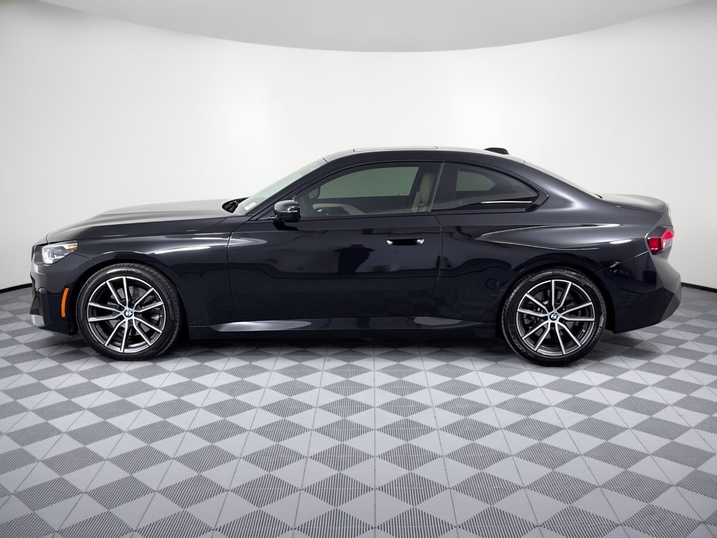 Certified 2024 BMW 230i Coupe w/ Convenience Package RWD image 2