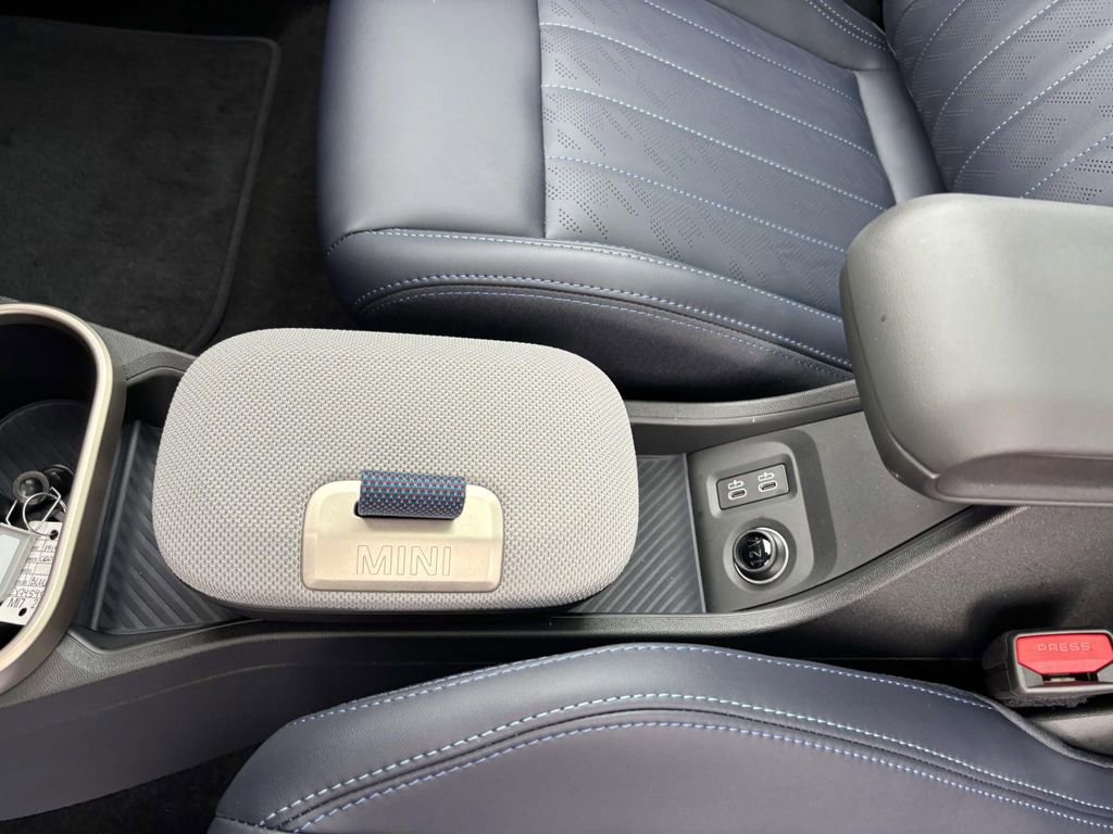 New 2026 MINI Cooper S image 24