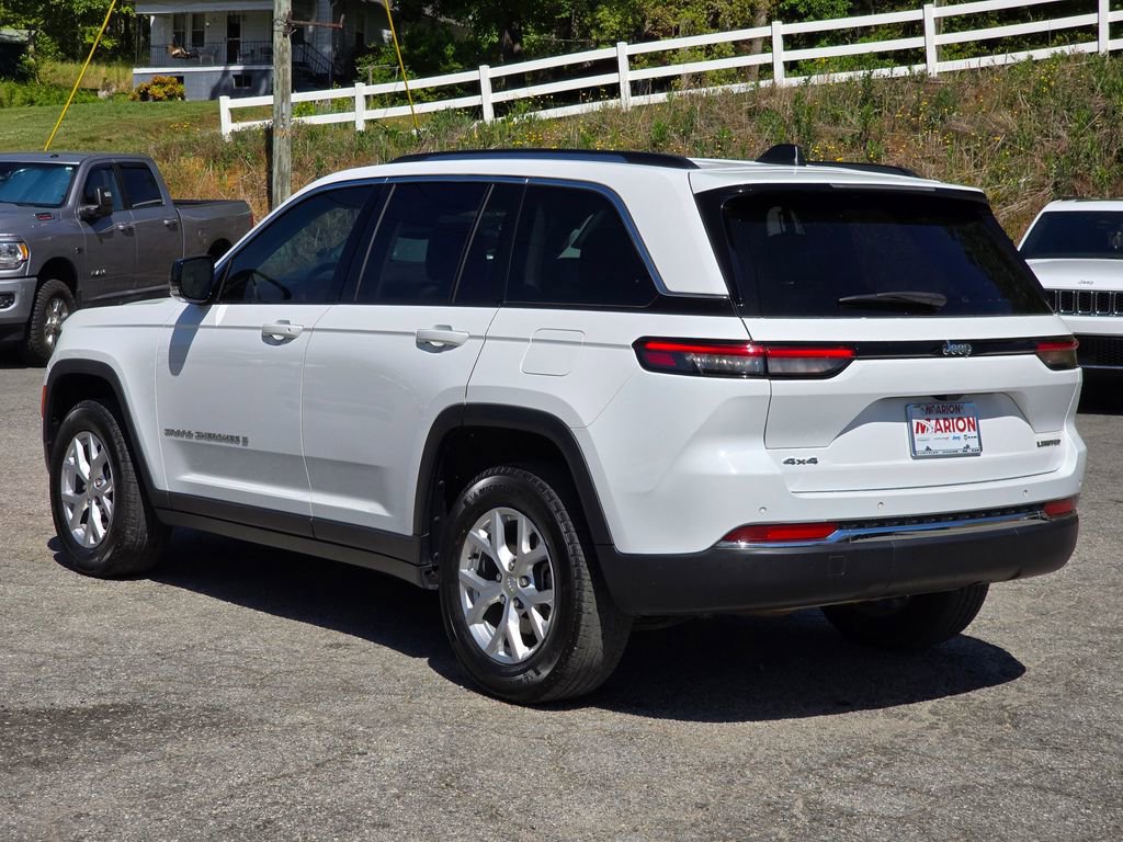 Used 2023 Jeep Grand Cherokee Limited AWD/4WD image 16