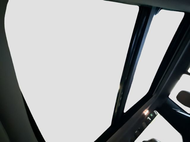 Used 2018 Ford F150 Lariat image 23