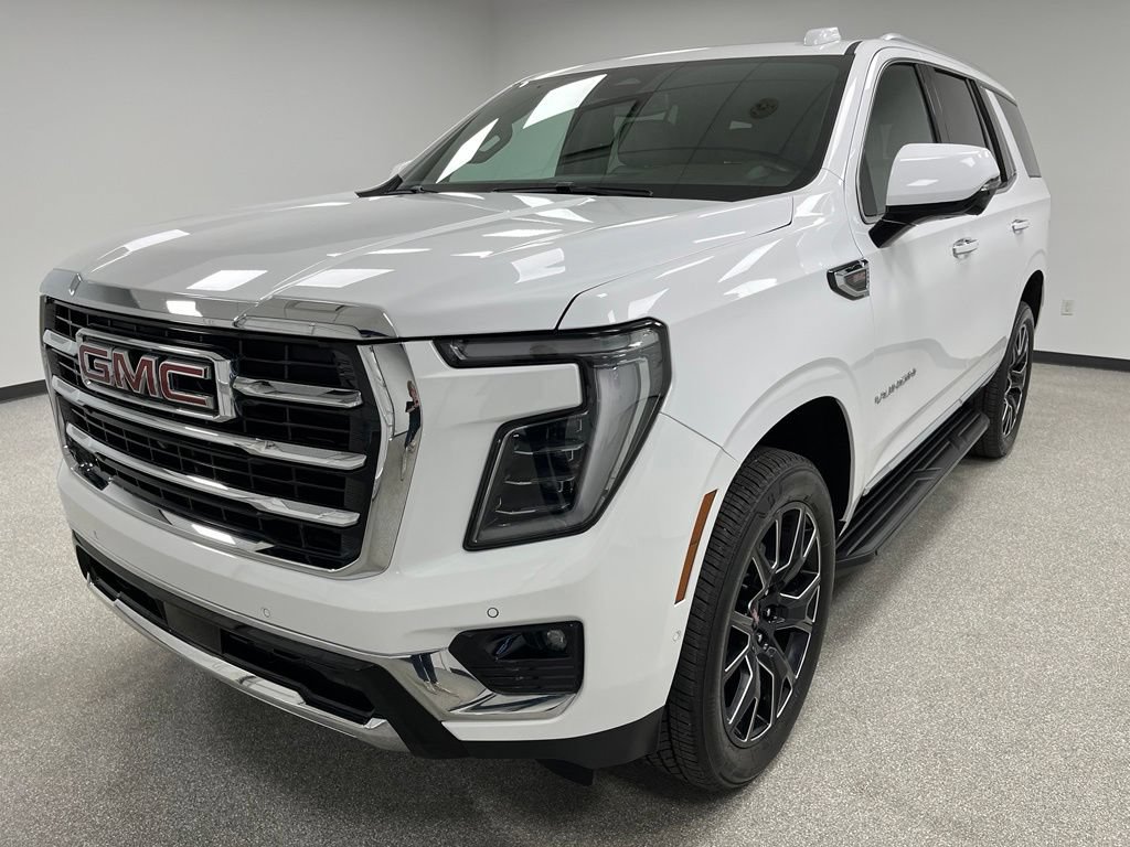 Used 2025 GMC Yukon Elevation AWD/4WD image 4