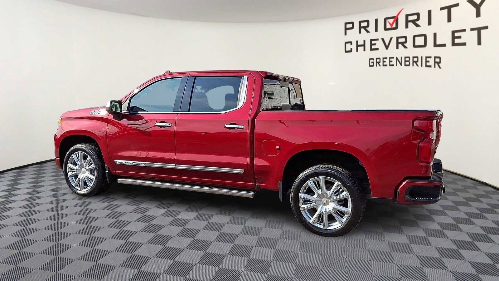 Used 2025 Chevrolet Silverado 1500 High Country image 6