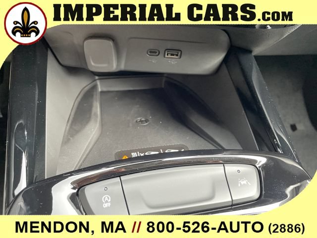 New 2026 Chevrolet Trax ACTIV w/ Sunroof Package FWD image 32