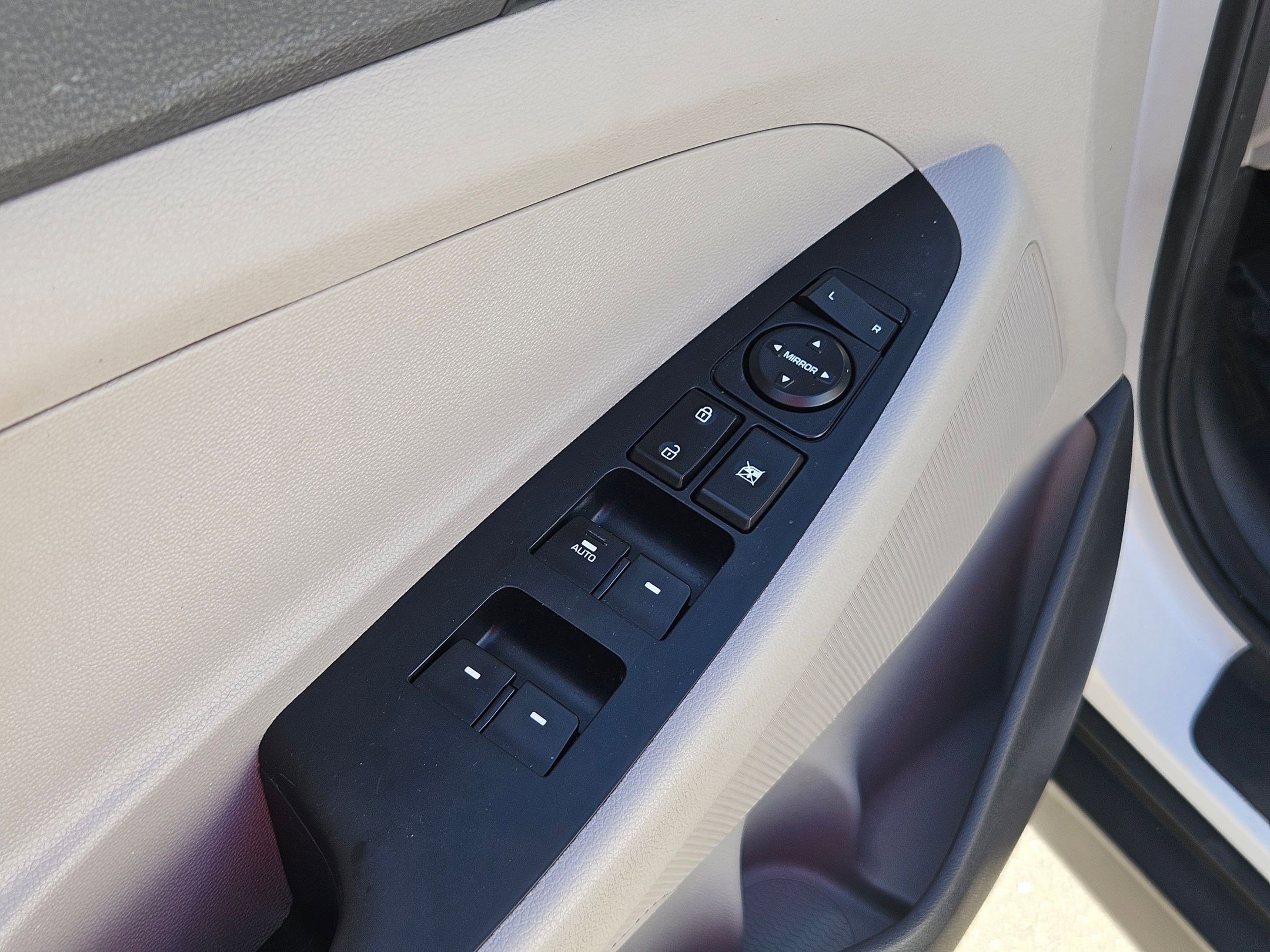 Used 2016 Hyundai Tucson SE w/ Option Group 02 FWD image 12