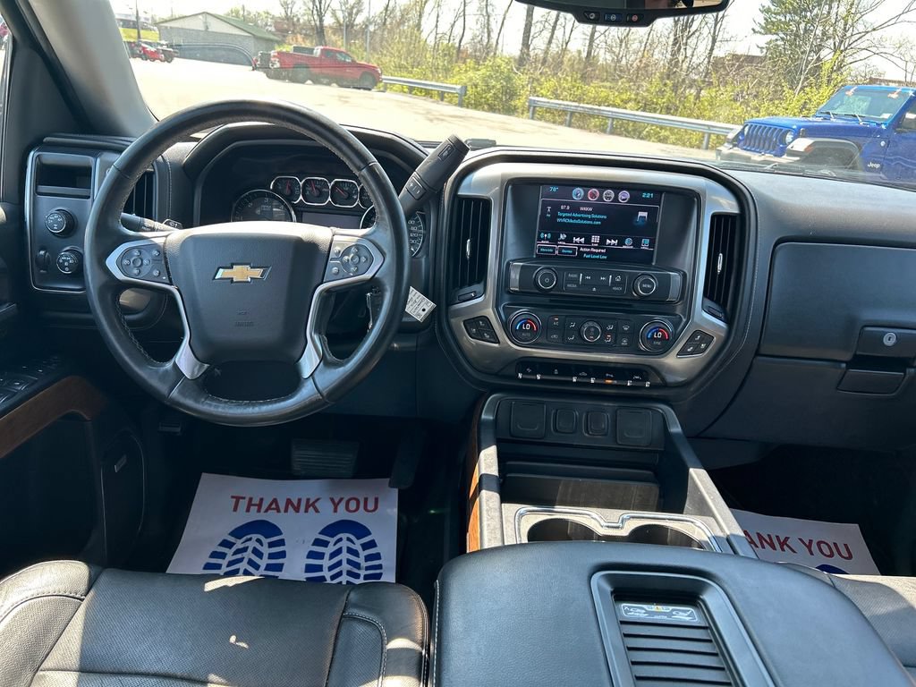 Used 2016 Chevrolet Silverado 1500 LTZ w/ Sport Package AWD/4WD image 10