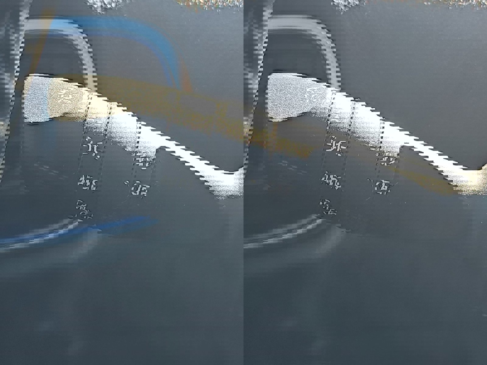 Used 2022 Toyota Prius Limited image 26