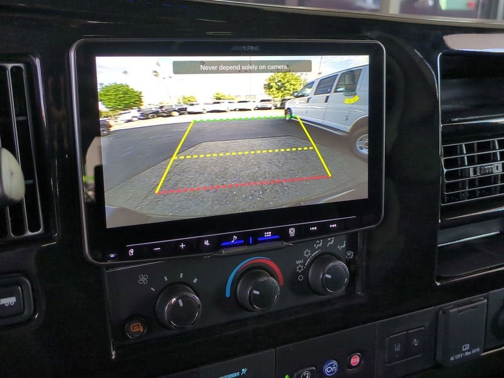 New 2025 GMC Savana 2500 Extended w/ Driver Convenience Package RWD image 16