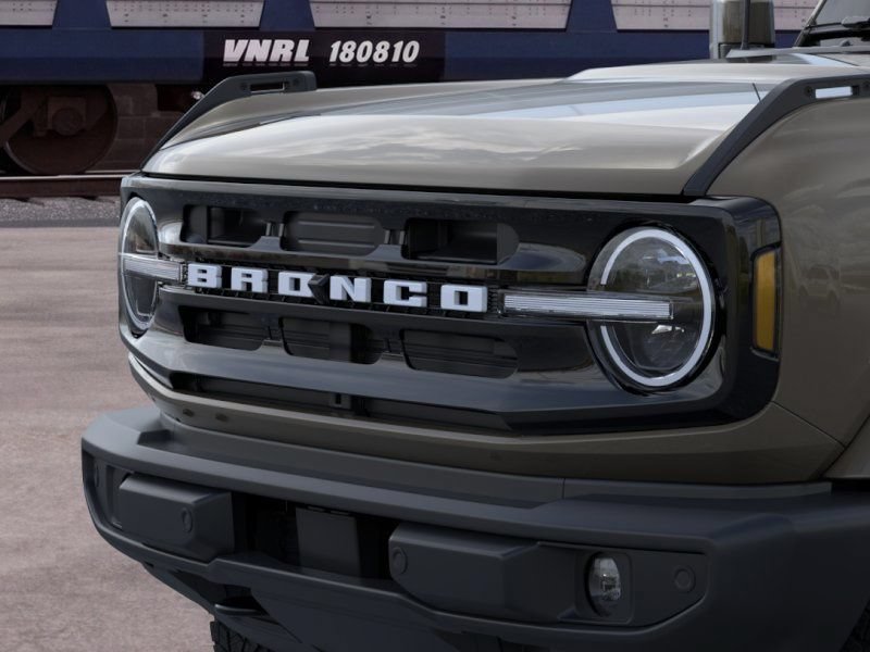 New 2026 Ford Bronco Outer Banks AWD/4WD image 20