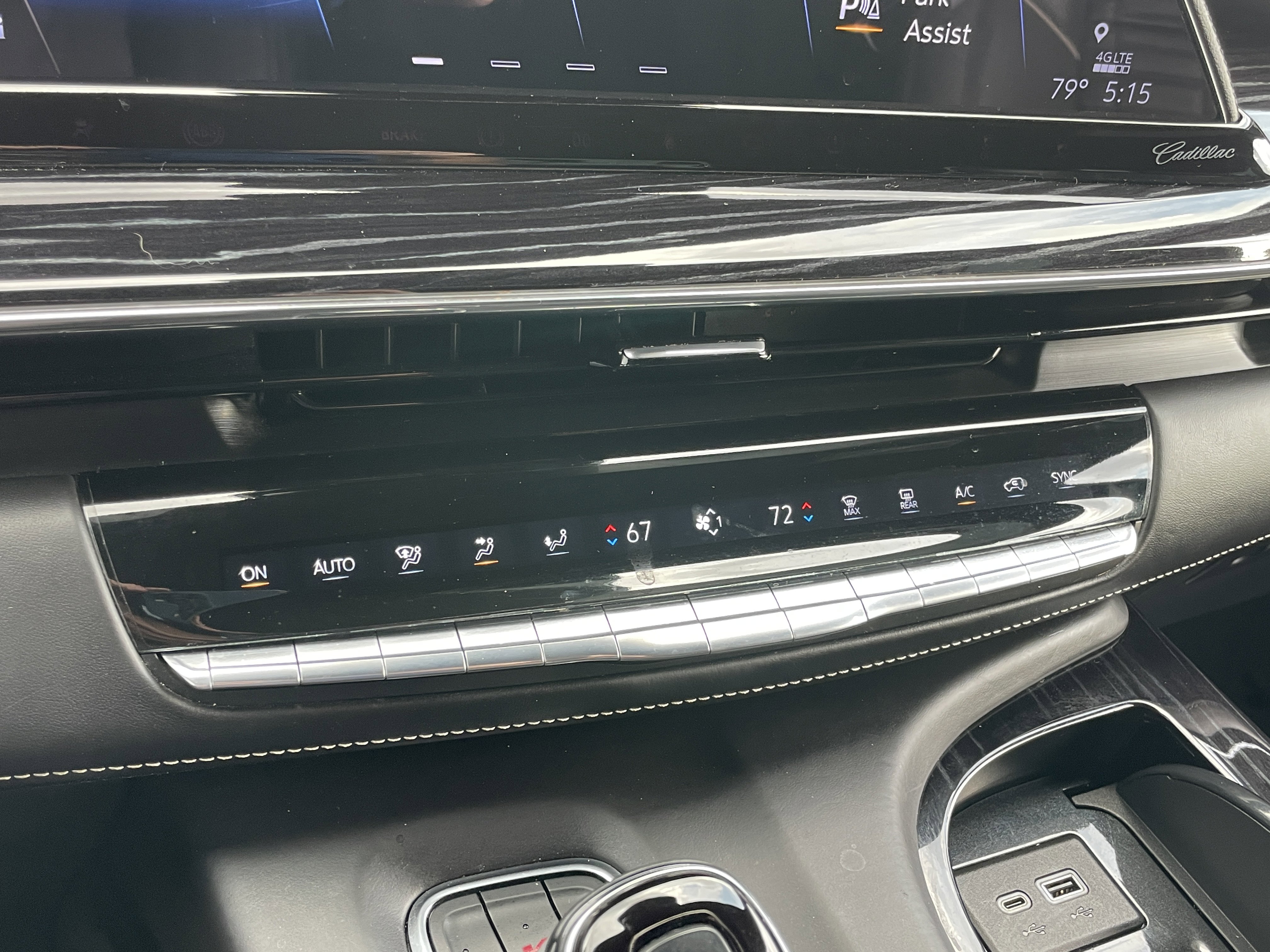 Used 2023 Cadillac Escalade V image 30