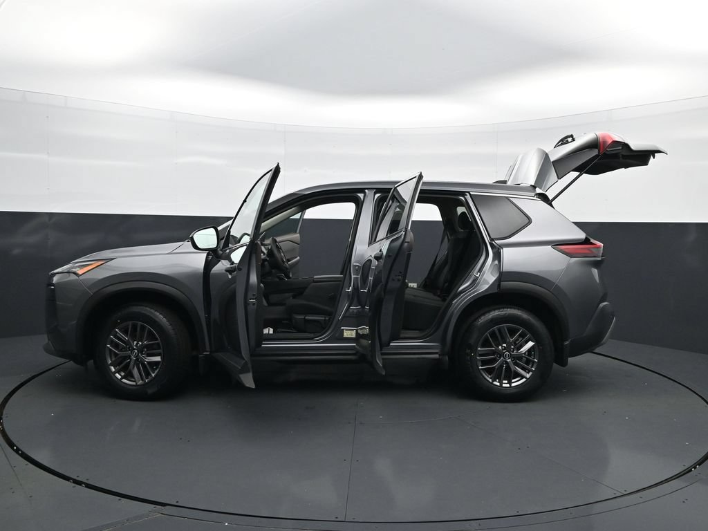 Used 2023 Nissan Rogue S AWD/4WD image 51