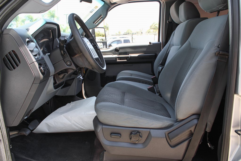Used 2014 Ford F250 XLT w/ XLT Interior Package image 16