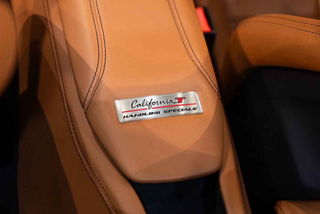 Certified 2017 Ferrari California T RWD image 40