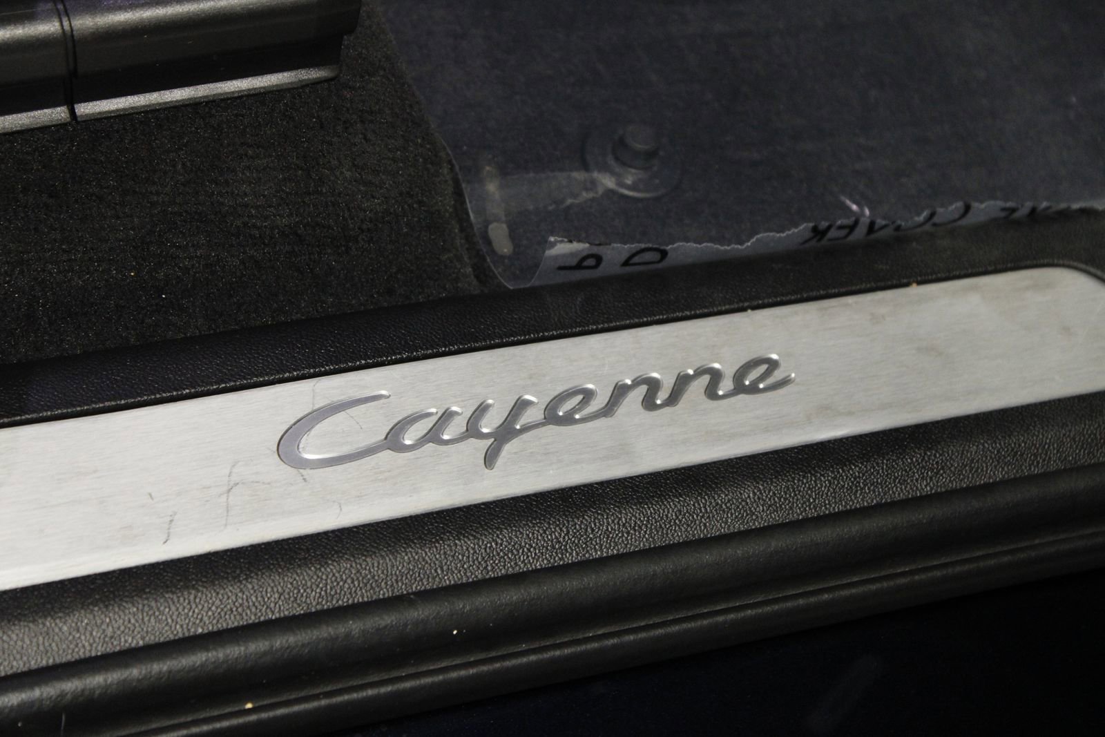 Certified 2021 Porsche Cayenne Coupe AWD/4WD image 27