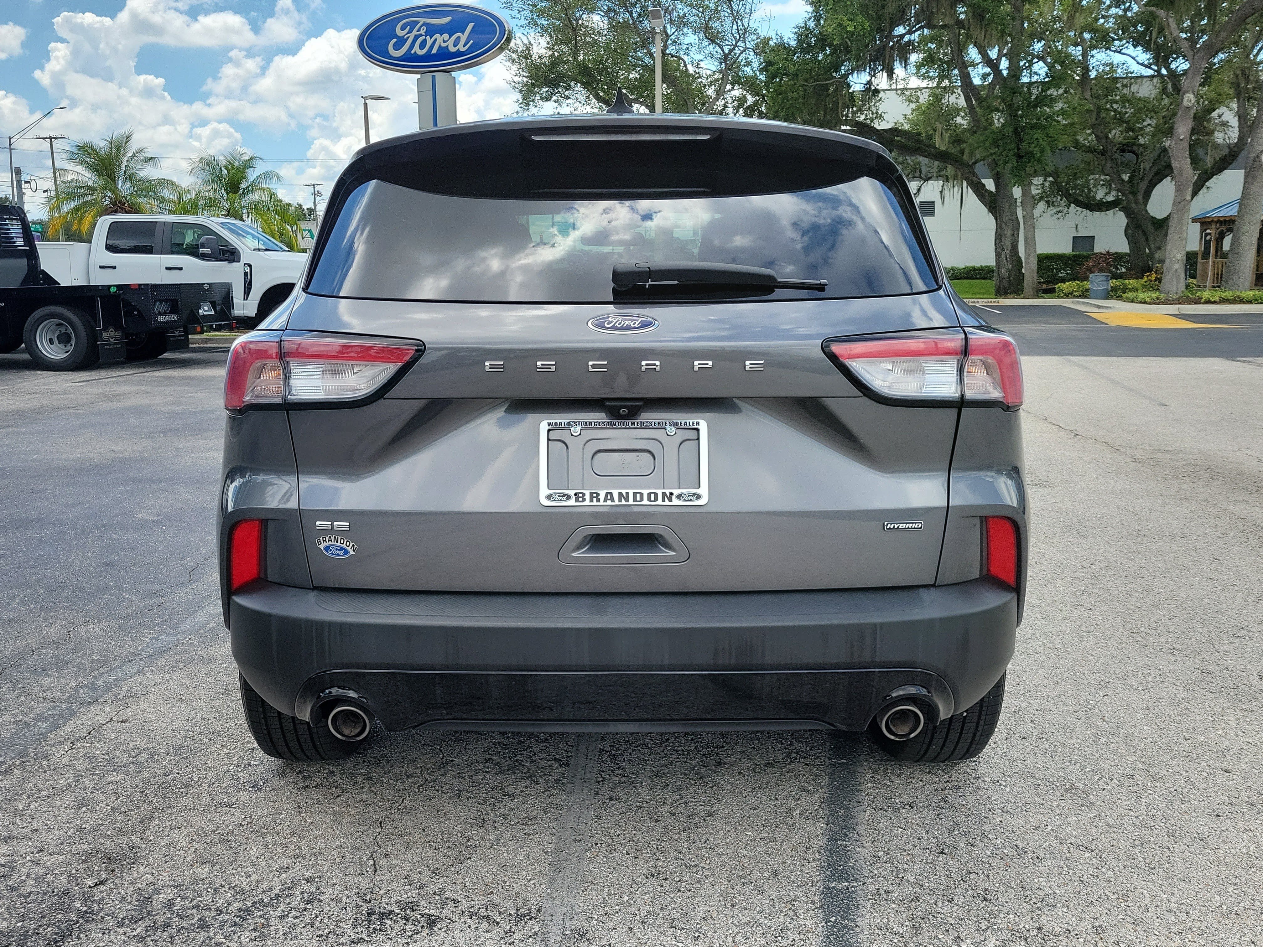 Certified 2021 Ford Escape SE w/ SE Sport Appearance Package FWD image 8