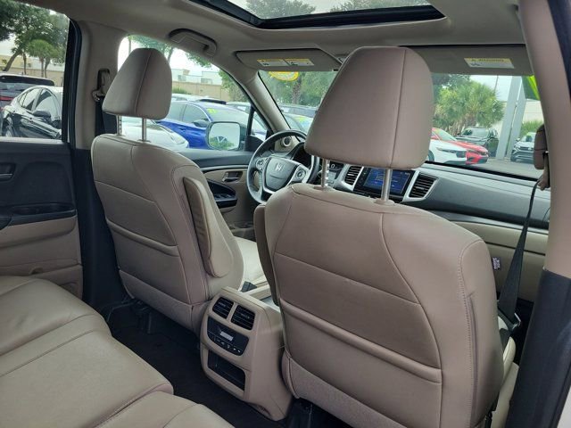 Used 2017 Honda Pilot EX-L image 11