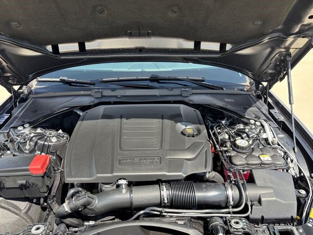 New 2024 Jaguar XF R-Dynamic SE AWD/4WD image 19