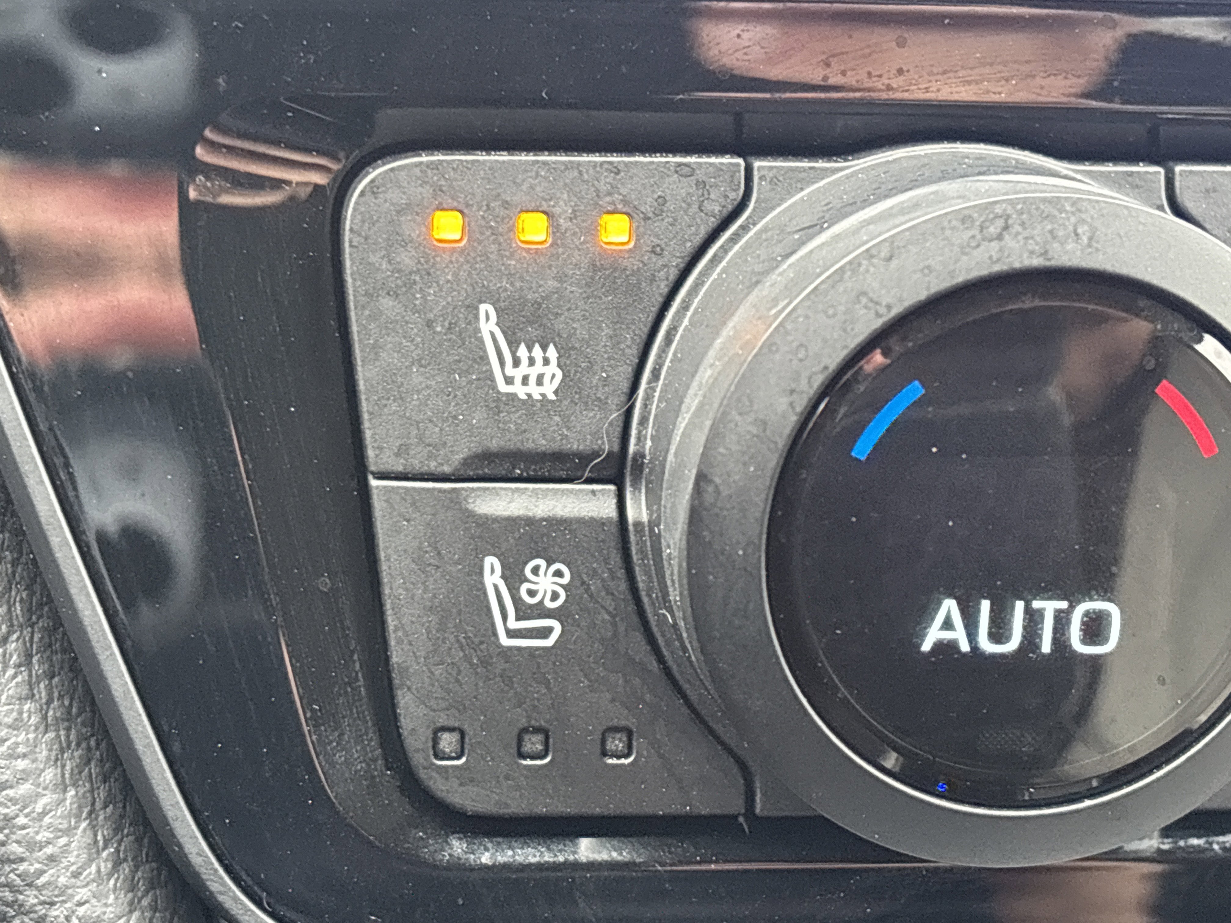 Certified 2024 Toyota Grand Highlander Limited image 29