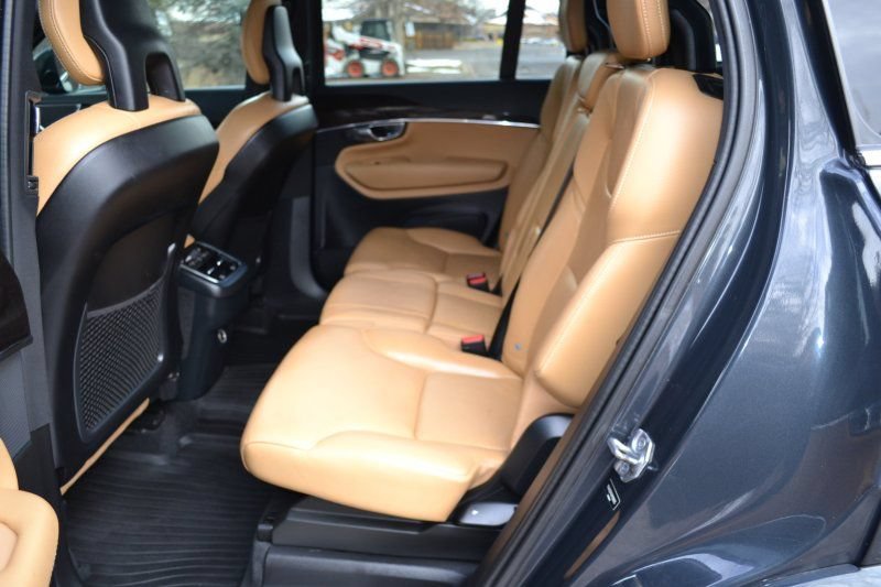 Used 2017 Volvo XC90 T6 Momentum w/ Vision Package AWD/4WD image 30
