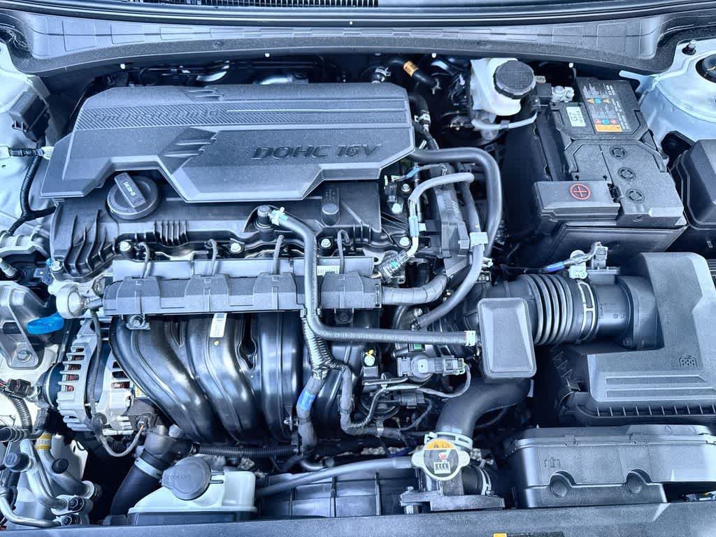 New 2026 Hyundai Elantra SE FWD image 12