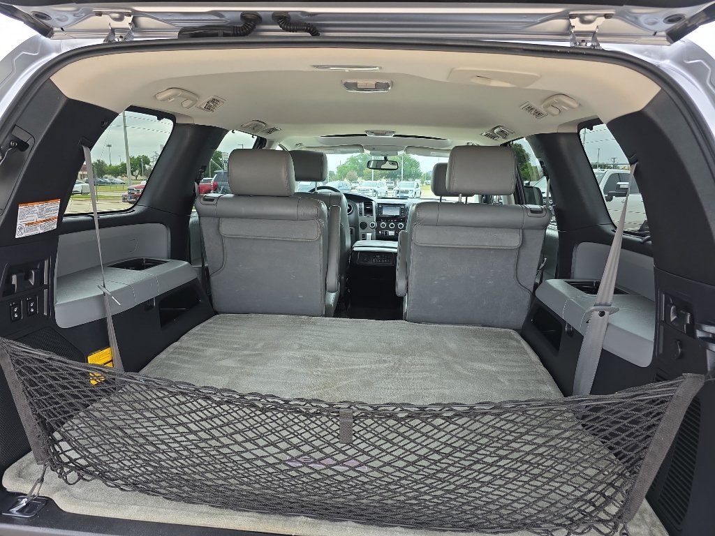 Used 2014 Toyota Sequoia Limited RWD image 19