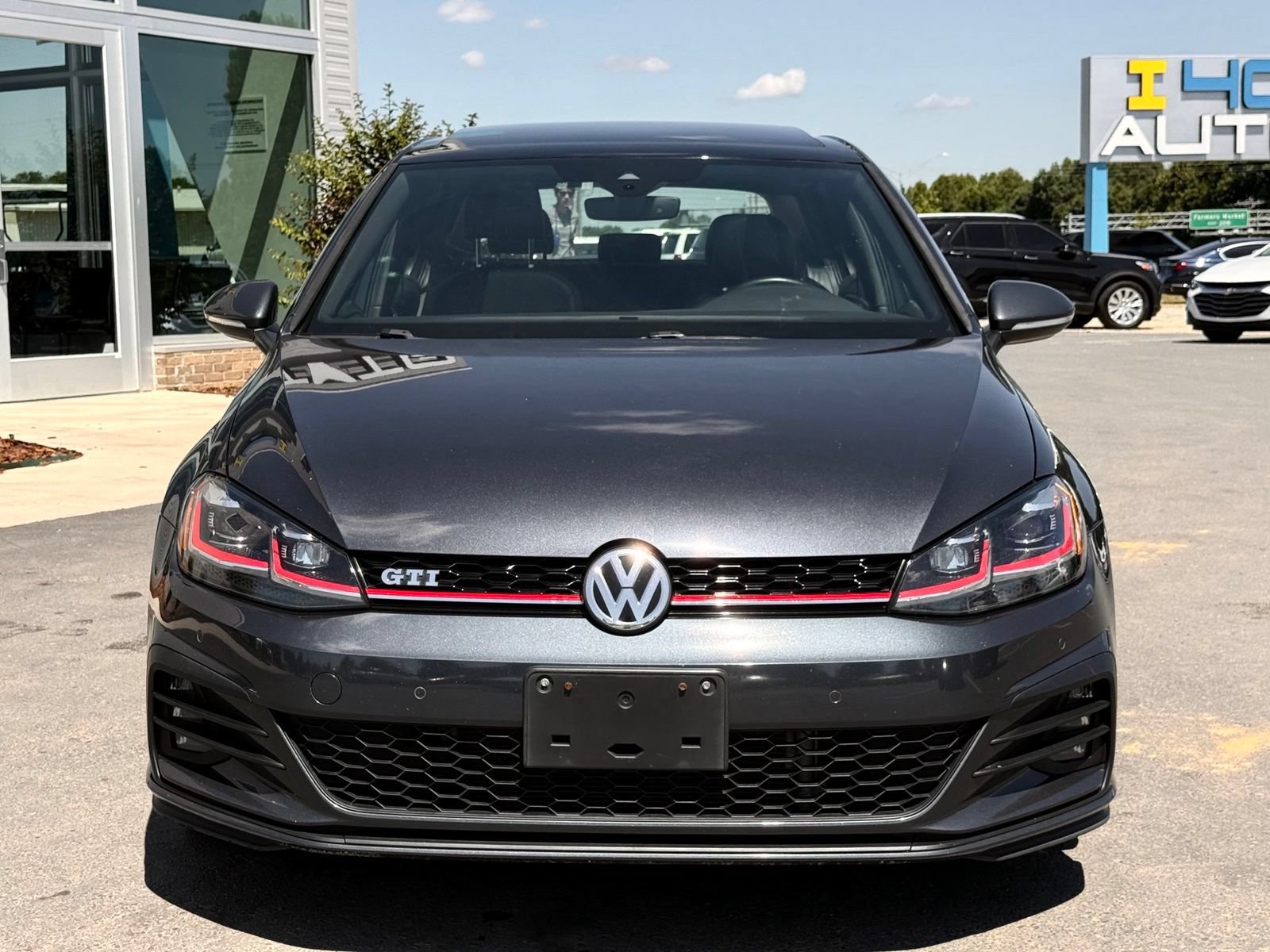 Used 2018 Volkswagen GTI SE FWD image 5