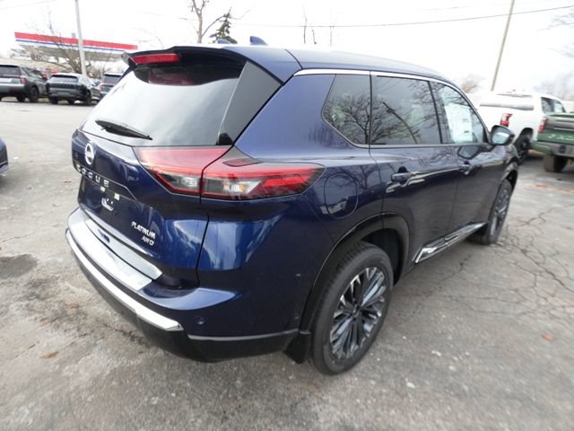 New 2026 Nissan Rogue Platinum w/ Tech Package AWD/4WD image 3